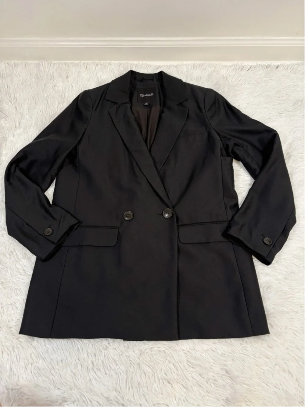 Madewell Women's Double-Breasted Blazer light weight in black‎ relax fit